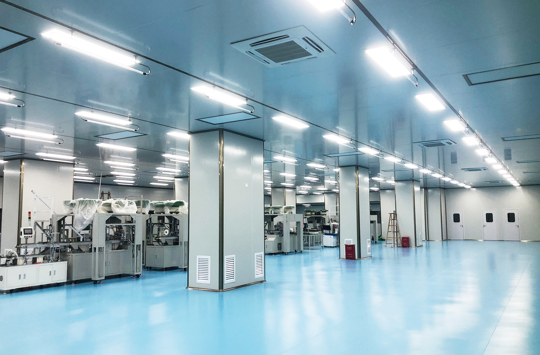 深圳厂房净化工程公司 生物安全实验室装修特点与要求